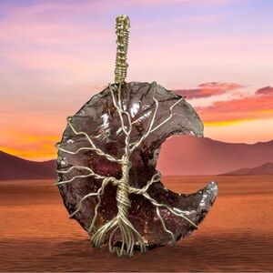 🟢Amethyst Tree of Life Moon Pendant